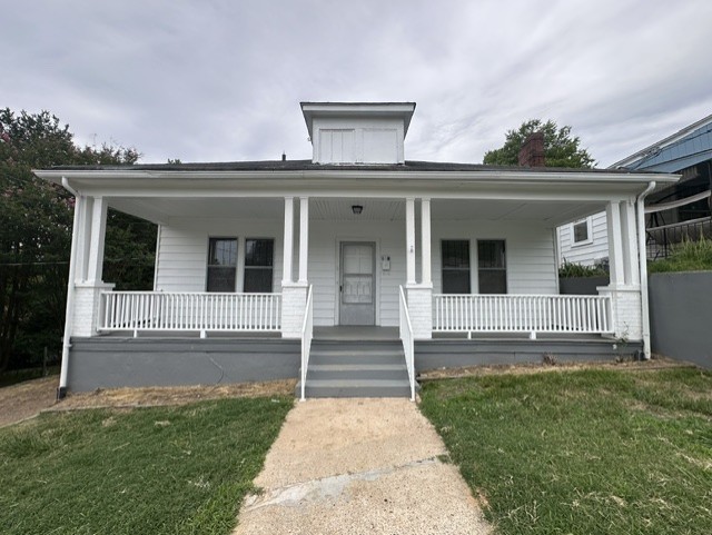 224 Moffett Street